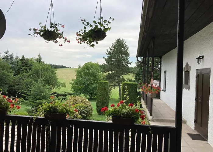 Nyaraló Na Samote *